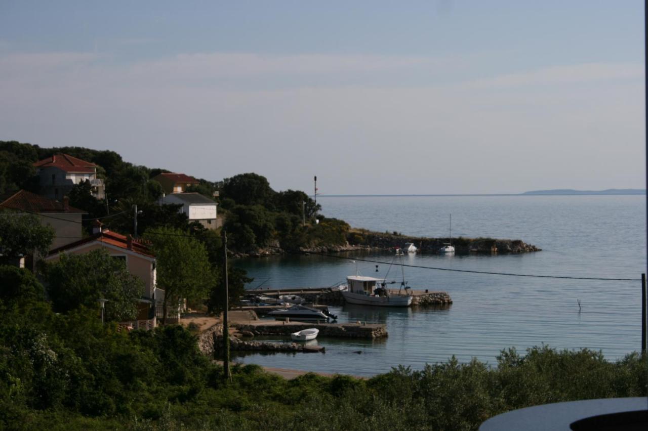 Apartments And Rooms By The Sea Jakisnica, Pag - 4160 Lun  Exterior foto